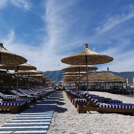 Pastarella Beachfront Resort Orikum Bagian luar foto