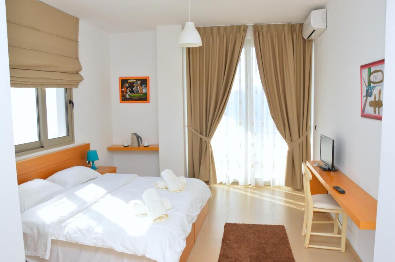Pastarella Beachfront Resort Orikum Bagian luar foto