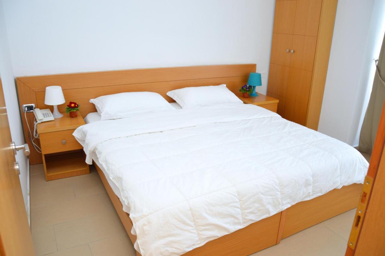 Pastarella Beachfront Resort Orikum Bagian luar foto