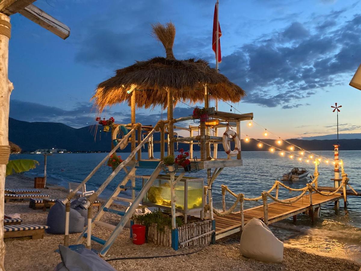 Pastarella Beachfront Resort Orikum Bagian luar foto