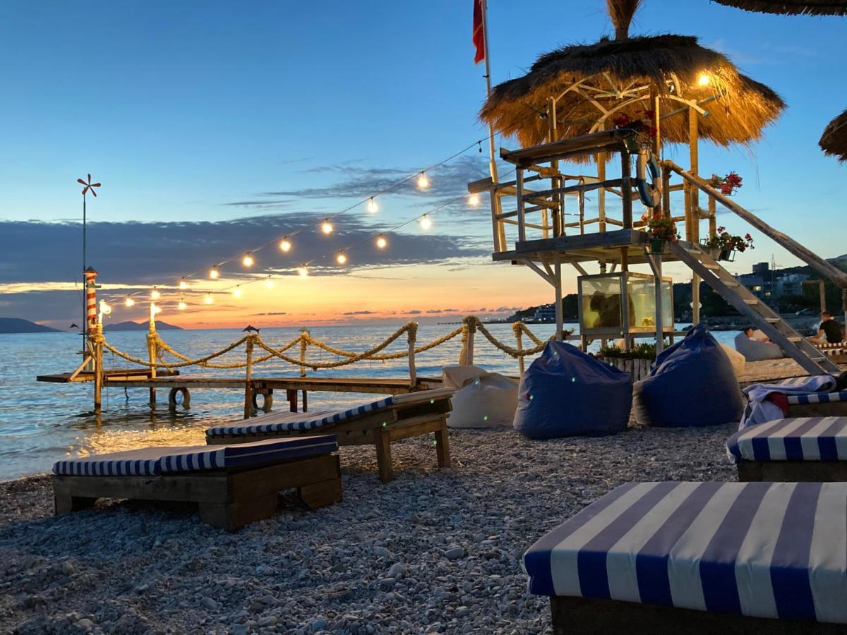 Pastarella Beachfront Resort Orikum Bagian luar foto